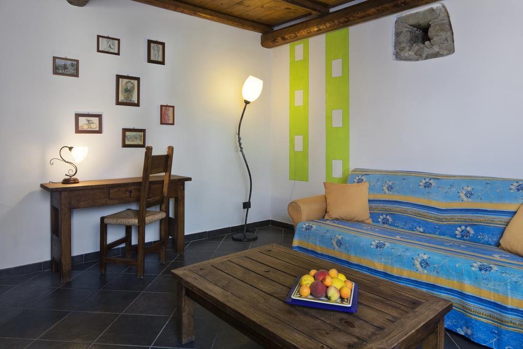 Agriturismo Terrenia Villa Trappitello Exteriör bild